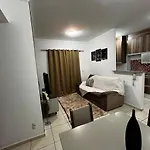 Apartamento 2 Quartos, Com Wi-Fi, Proximo Ao Novo Shopping