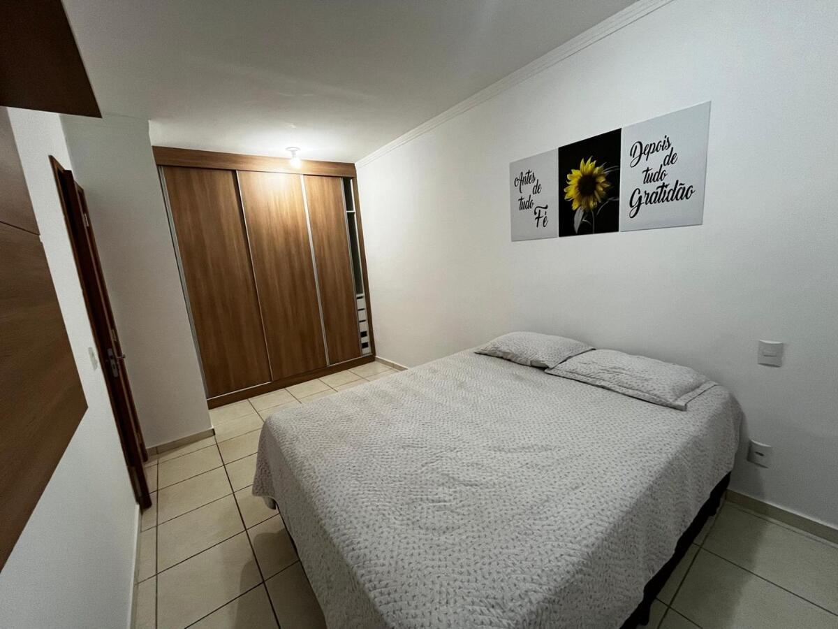 Apartamento 2 Quartos, Com Wi-fi, Proximo Ao Novo Shopping *